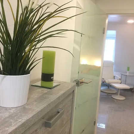 アパート Deluxe *