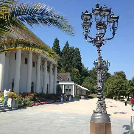 アパート Deluxe バーデン＝バーデン