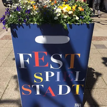 Deluxe アパート *